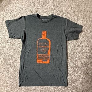 Gray Bulleit Bourbon Graphic Tee – Women’s Small